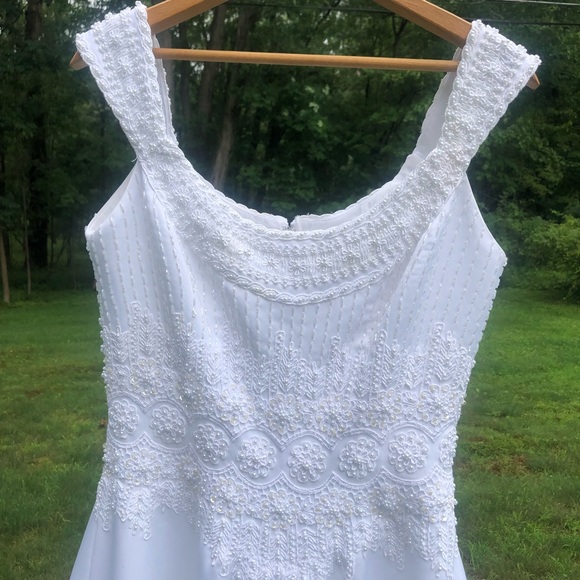 Beautiful Beaded White Wedding Dress - Like New - Picture 6 of 16